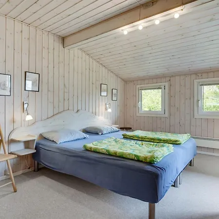 Holiday home Virpi - 400m From The Sea By Interhome *