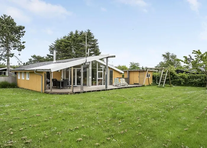 Virpi - 400m From The Sea By Interhome Holiday home Nedre Lysabild