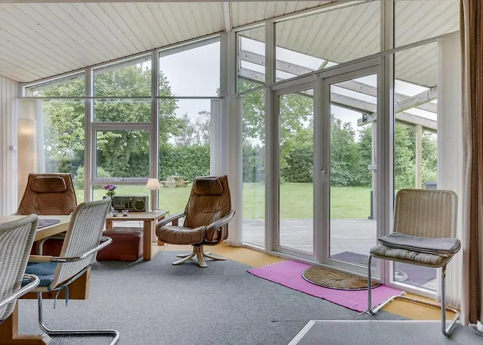 Holiday home Virpi - 400m From The Sea By Interhome *